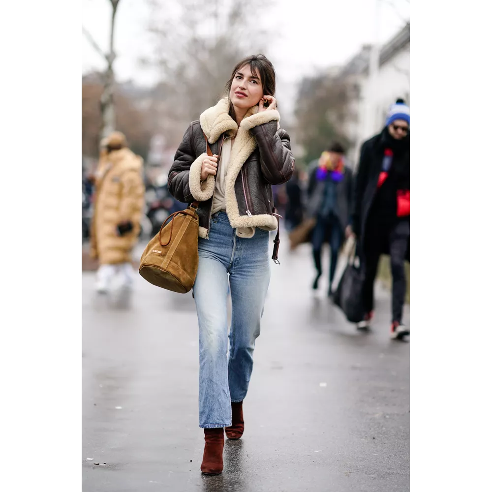 Με jeans + σουέτ ankle boots