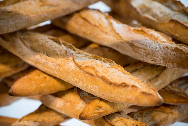 Στο Τρομερό Παιδί θα βρείτε προζυμένιο ψωμί και κρουασάν με φρέσκο βούτυρο