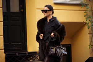 Οι τσάντες που θα κρατούσαν οι γυναίκες με μίνιμαλ στιλ