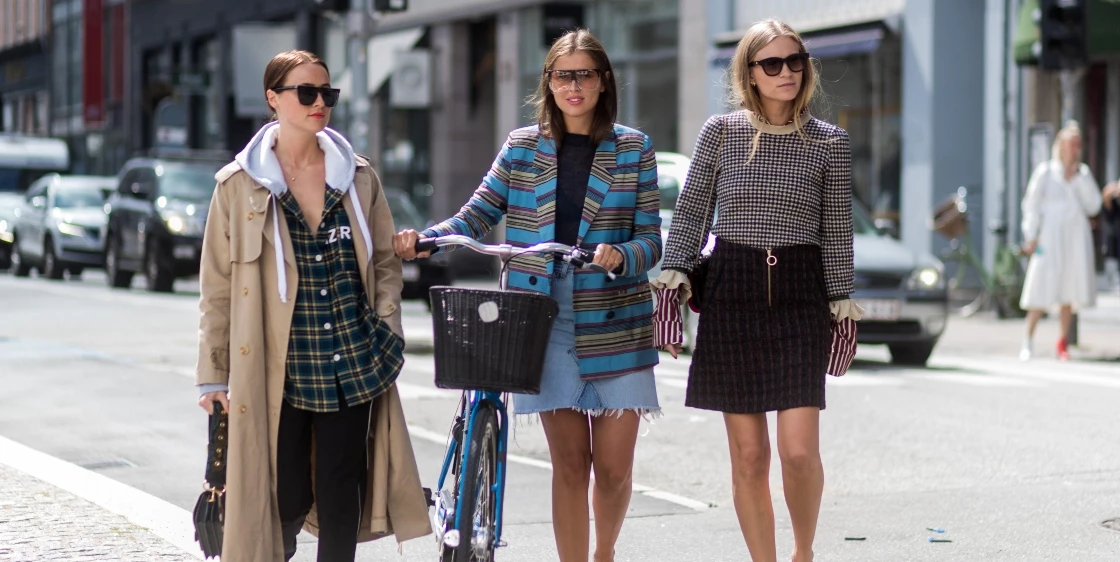 Τα faux pas που δεν θα έκανε με τις τάσεις της μόδας μία γυναίκα που γνωρίζει το στιλ της