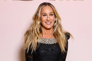 Sarah Jessica Parker | Η δραματική red carpet εμφάνιση που δυσκόλεψε τον Matthew Broderick