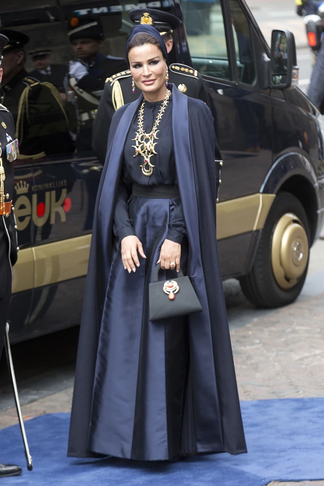 Moza bint Nasser