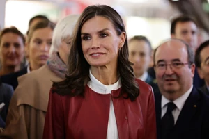 To leather trend θα έχει αυτό το χρώμα για το 2023