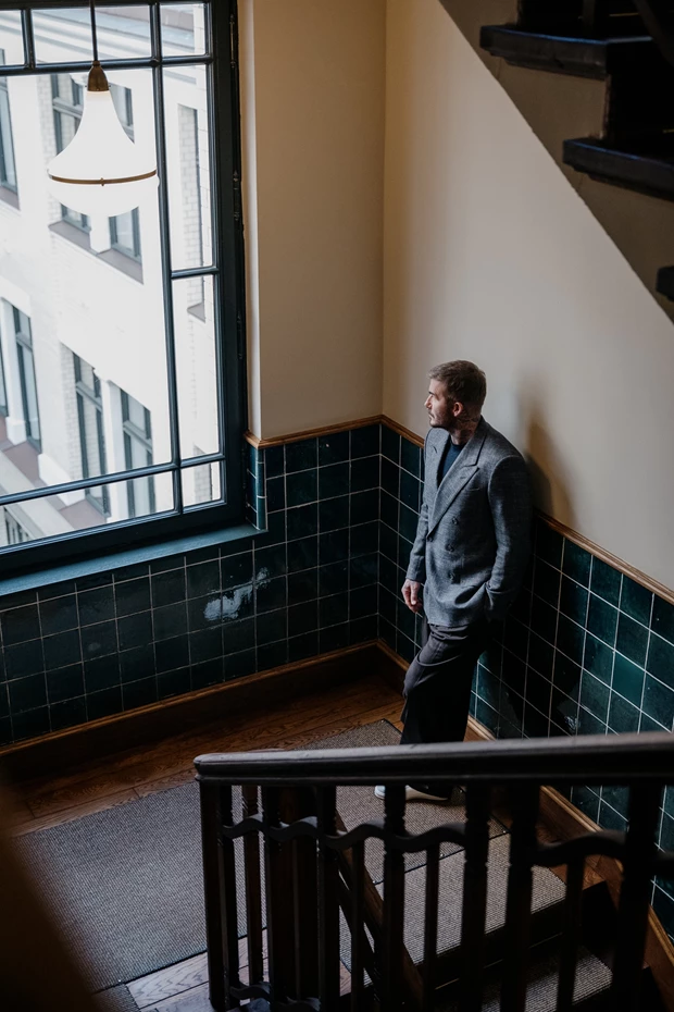 Ο David Beckham διδάσκει στιλ σε κάθε φύλο – Γιατί η νέα του συλλογή για την BOSS ανήκει σε κάθε γκαρνταρόμπα