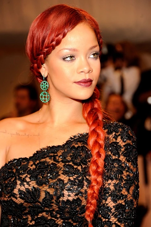 κόκκινο χρώμα μαλλιών