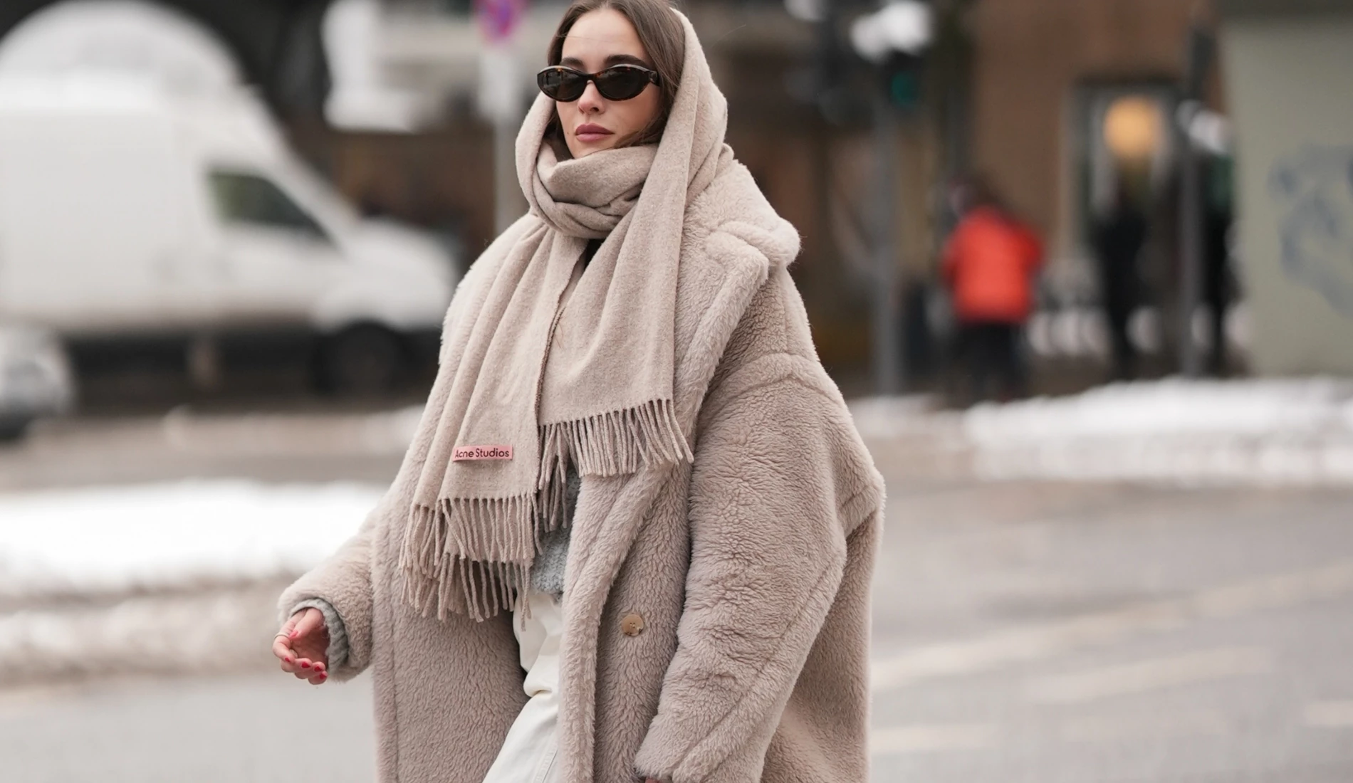 Looks για Σκι | 5 κομψά outfits για το βουνό και την πόλη