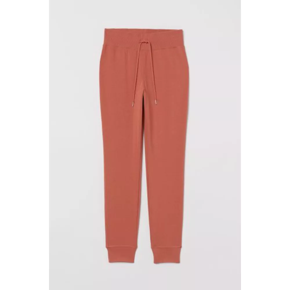 H&M