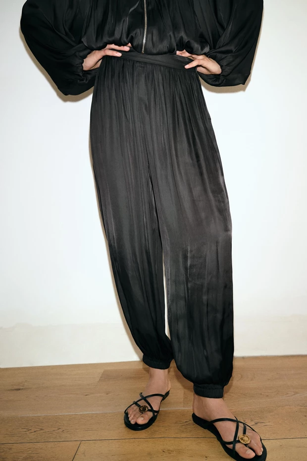 Σατινέ παντελόνι balloon, Zara.