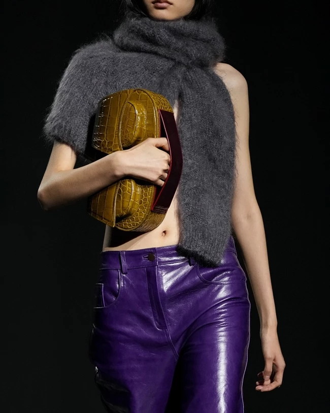 16Arlington AW24