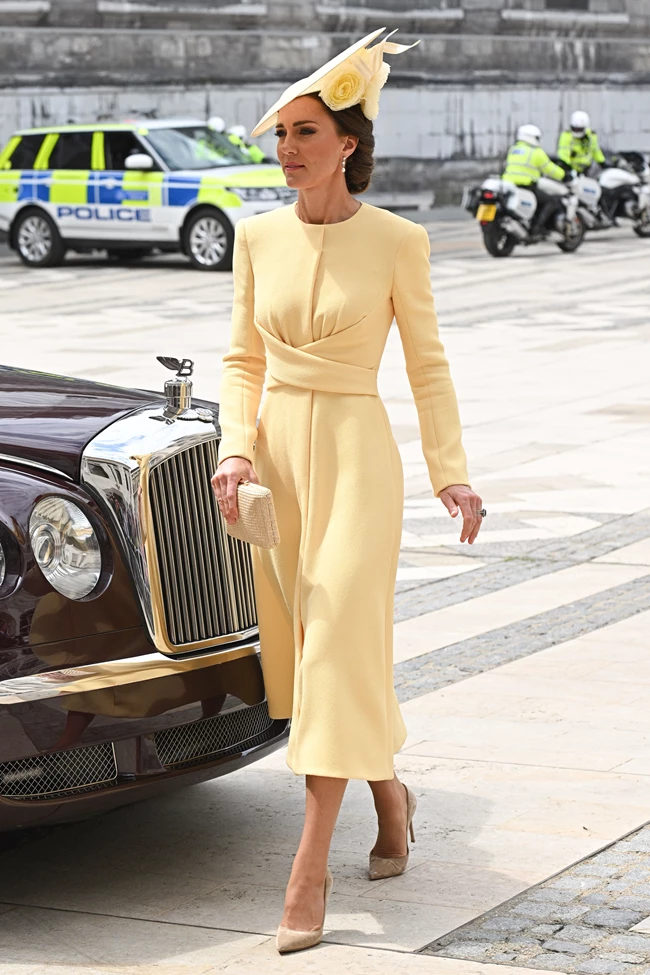 Kate Middleton vs Meghan Markle | Οι κομψές εμφανίσεις στους στο royal reunion και η αναπόφευκτη σύγκριση