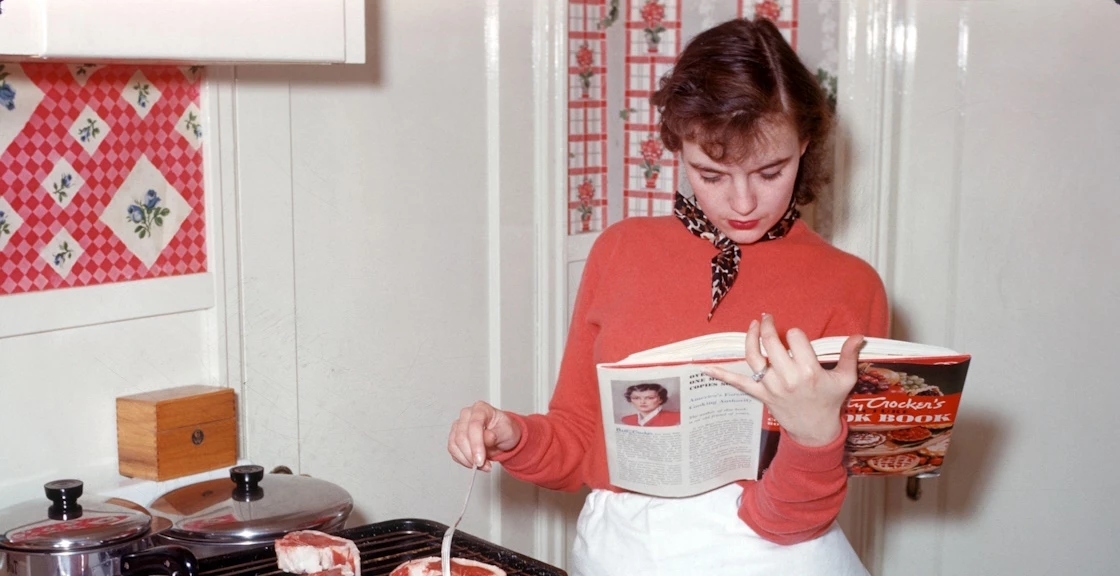 Αντίο στα φωτιστικά κομοδίνου | H κομψή εναλλακτική λύση που έρχεται το 2026