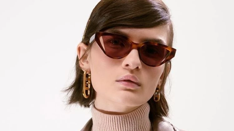 Contrast Galore | Τα beauty looks που ξεχώρισαν στη PFW FW21-22