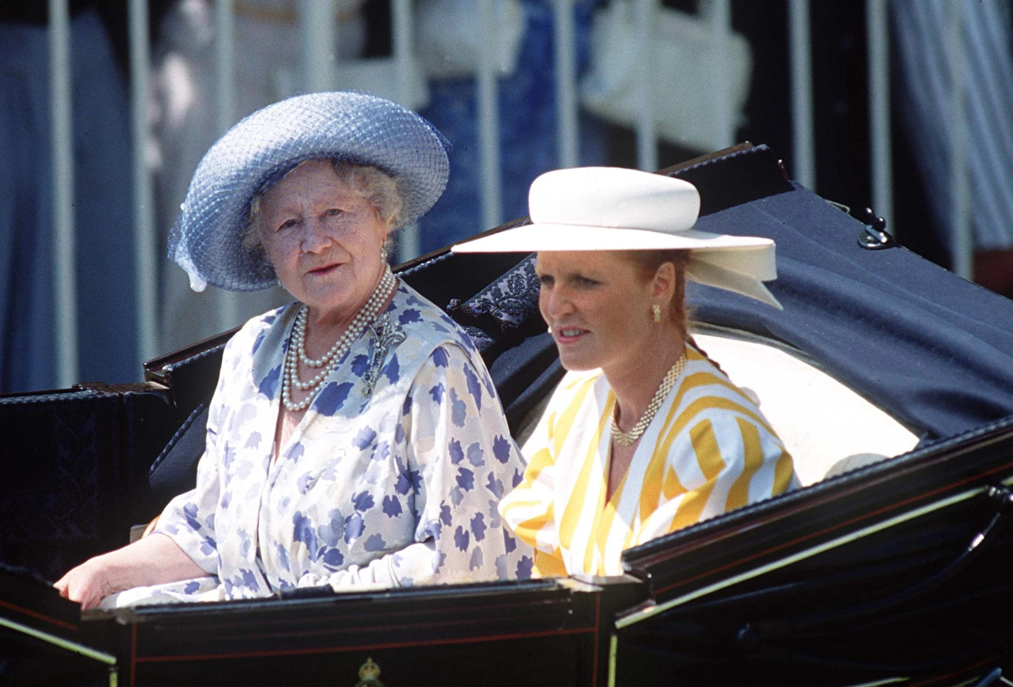 Βασίλισσα Ελισάβετ ή Kate Middleton | Ποια royal είχε το πιο ακριβό δαχτυλίδι αρραβώνων;