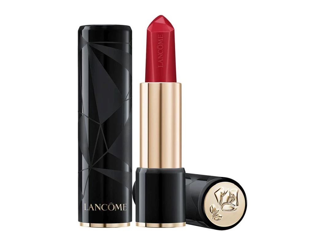 Μην υποτιμάτε τη δύναμη ενός εντόνου χρώματος στα χείλη