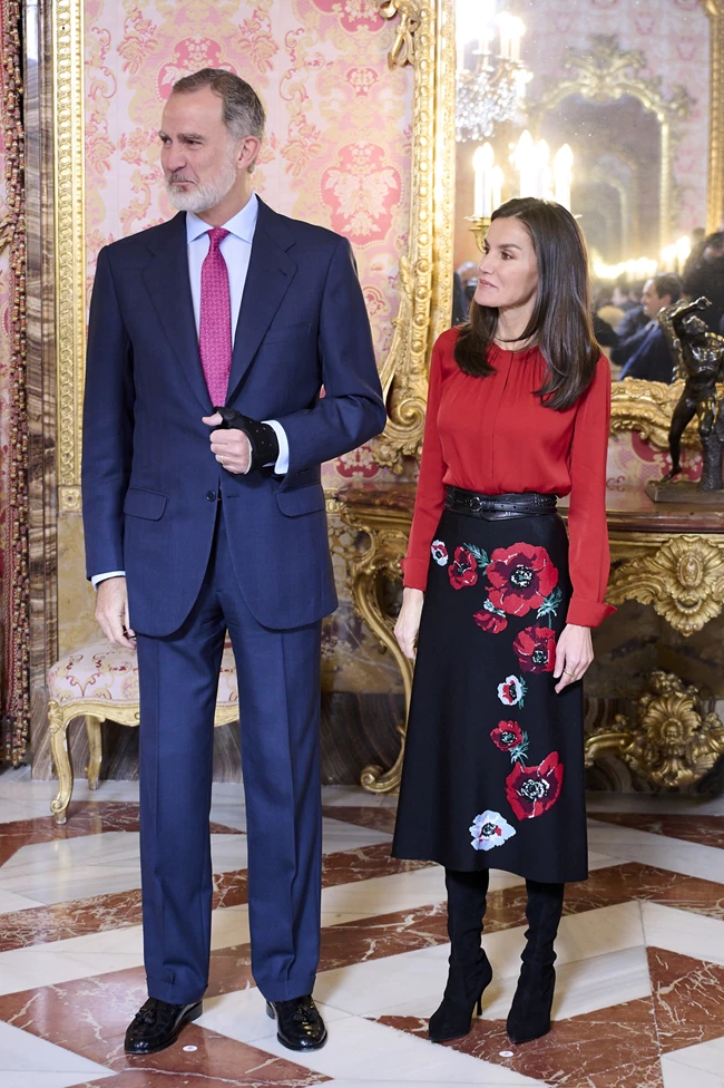 Βασίλισσα Letizia | Ο διαχρονικός συνδυασμός που έκανε για τη γιορτινή της εμφάνιση