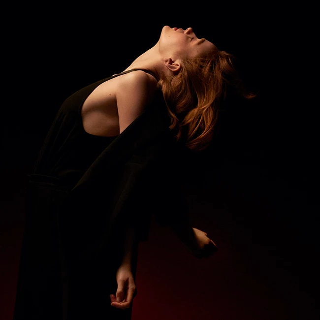 Sadie Sink | Η συνέντευξη της νέας πρέσβειρας του οίκου Giorgio Armani beauty