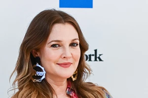 Drew Barrymore | Ο κανόνας που έχει για τις κόρες της δείχνει ότι είναι μία κανονική μαμά