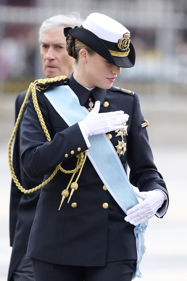 Πριγκίπισσα Leonor | Οι καλύτερες φωτογραφίες από την πρώτη της επίσημη εμφάνιση για το 2025