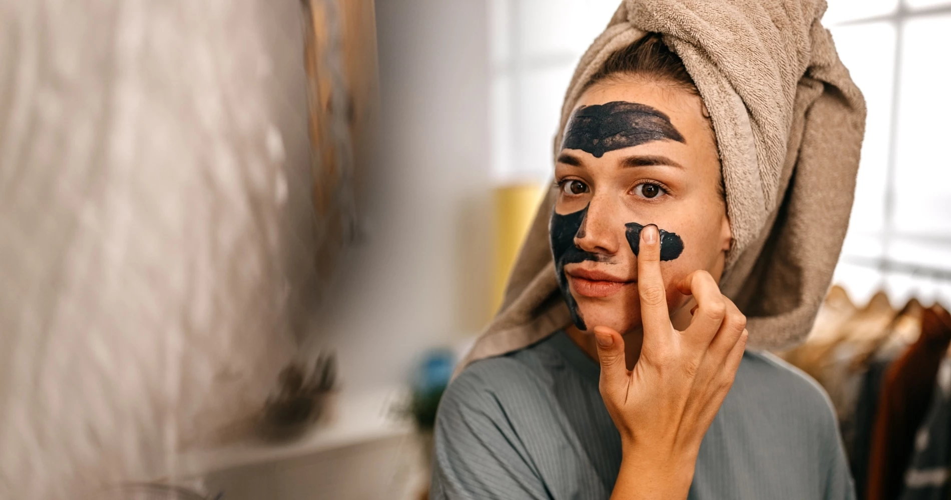 5 πολυτελείς μάσκες προσώπου με άργιλο για καθαρή και φρέσκια επιδερμίδα