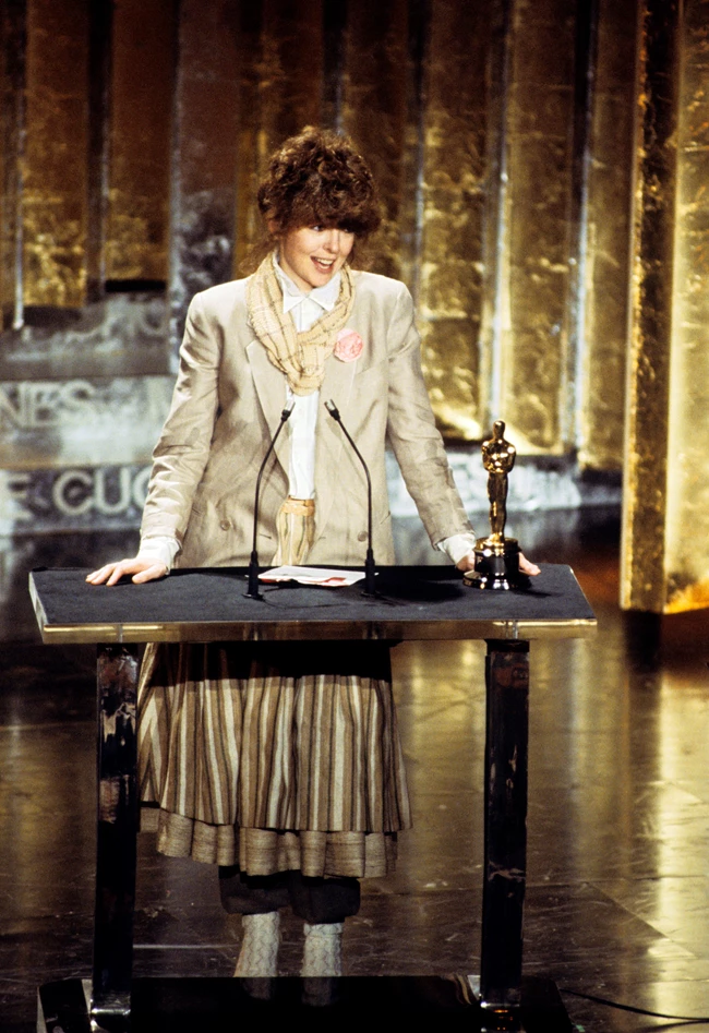 Diane Keaton Oscar 1978 Armani