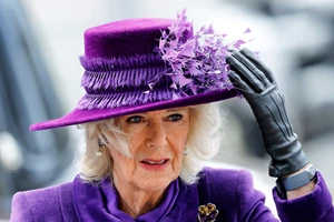 Καμίλα Πάρκερ | H ομιλία- αφιέρωση στην "πεθερά" της,βασίλισσα Ελισάβετ, στο Παλάτι του Buckingham