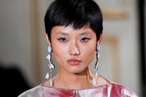 Rosie Inc | Μια πρώτη ματιά στο beauty brand της εγκυμονούσας Rosie Huntington-Whiteley