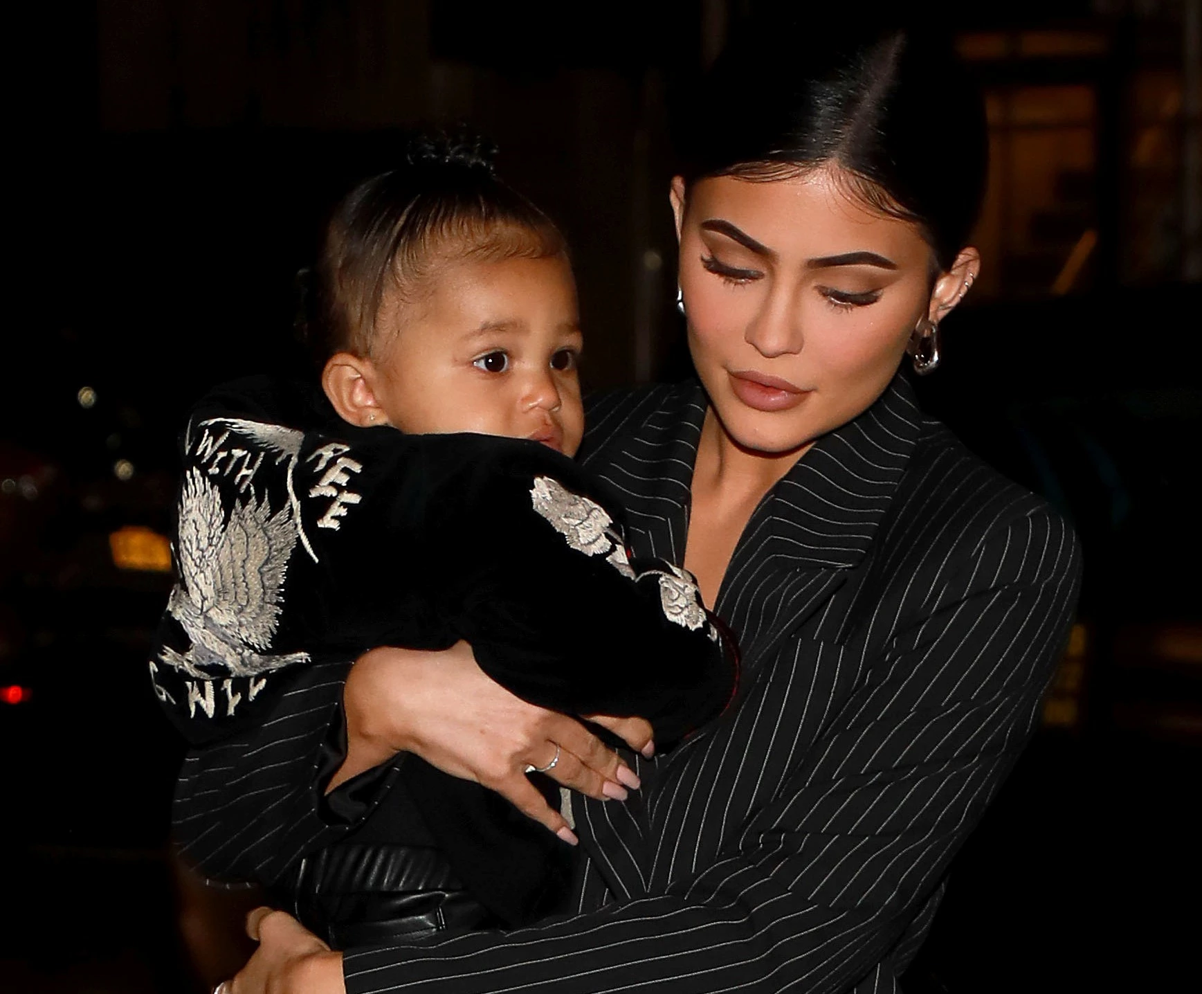 Η Stormi έγινε τριών ετών και η Kylie Jenner μοιράζεται φωτογραφίες της κόρης της