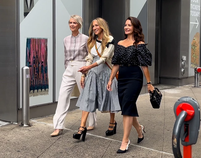 Sex and the City | Η Sarah Jessica Parker ξεκίνησε ένα νέο hair trend για τις γυναίκες άνω των 50