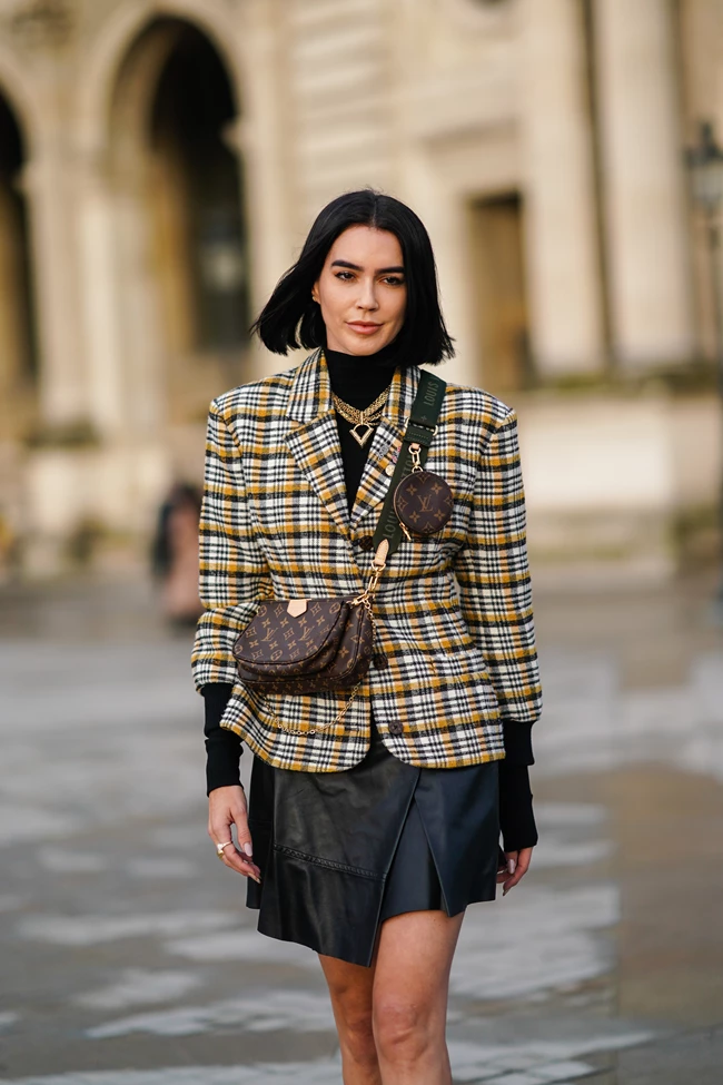 plaid blazer street style