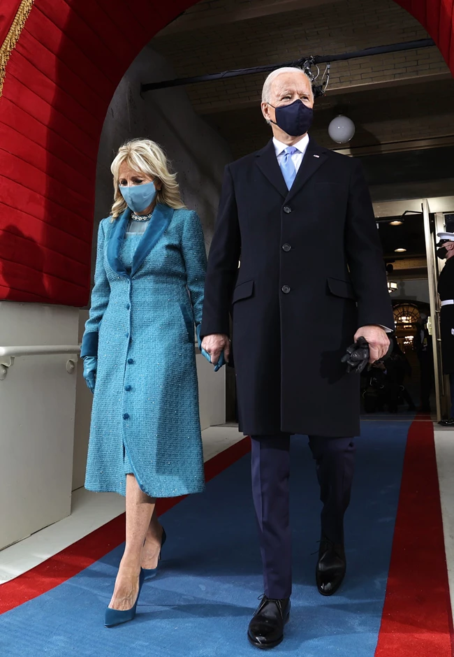 Jill Biden - Kamala Harris | Τα looks που επέλεξαν για την ορκωμοσία