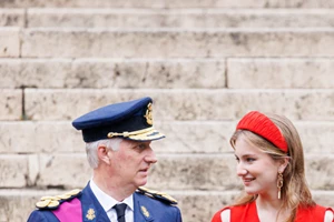 Βασίλισσα Mathilde του Βελγίου | Το υπέροχο πορτρέτο της για τα 50α γενέθλιά της που θα γίνει και γραμματόσημο