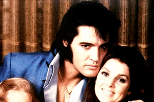 Lisa Marie Presley | H αβάσταχτη θλίψη της μετά την αυτοκτονία του γιου της και οι τελευταίες αναρτήσεις για την "αιώνια αγάπη τους"