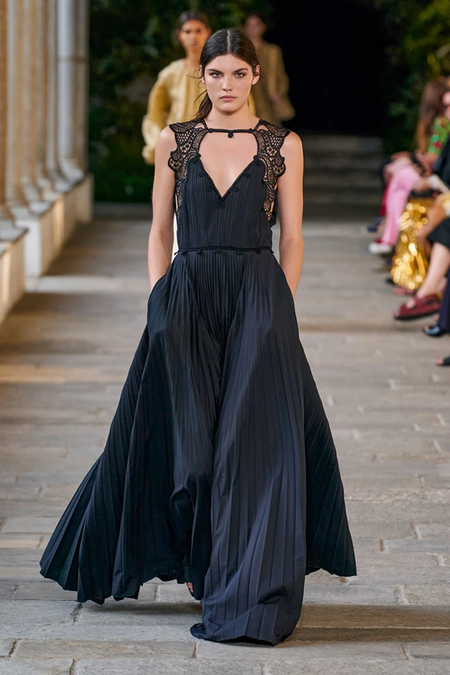 Alberta Ferretti SS22
