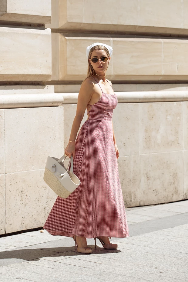 Γαλλίδες καλοκαιρινά looks