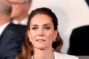 Kate Middleton | Το αγαπημένο της αξεσουάρ μαλλιών που αναβαθμίζει όλα τα hairlooks της καθημερινότητας