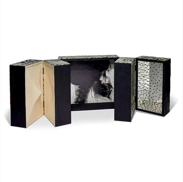 Λουκάς Σαμαράς έργο