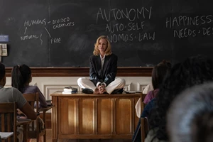 Movie Review | Regretting You (Μετανιώνοντας για εσένα): Ένα συγκινητικό ταξίδι ανάμεσα στη μνήμη, την προδοσία και τη γυναικεία αναγέννηση