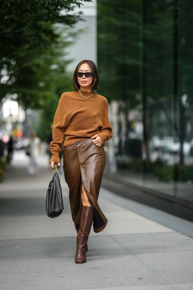 brown boots street style