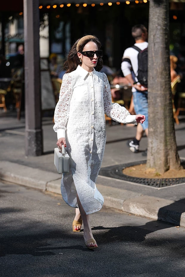 lace φόρεμα street style