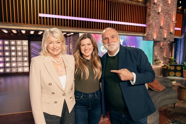 Η Martha Stewart μόλις έκανε αυτή τη συγκλονιστική εξομολόγηση για το φαγητό