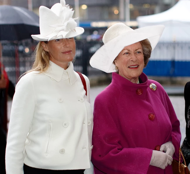 Βασίλισσα Ελισάβετ | Η συγκινητική επιστολή που είχε στείλει στην πιο έμπιστη φίλη της μετά τον θάνατο του πρίγκιπα Φίλιππου