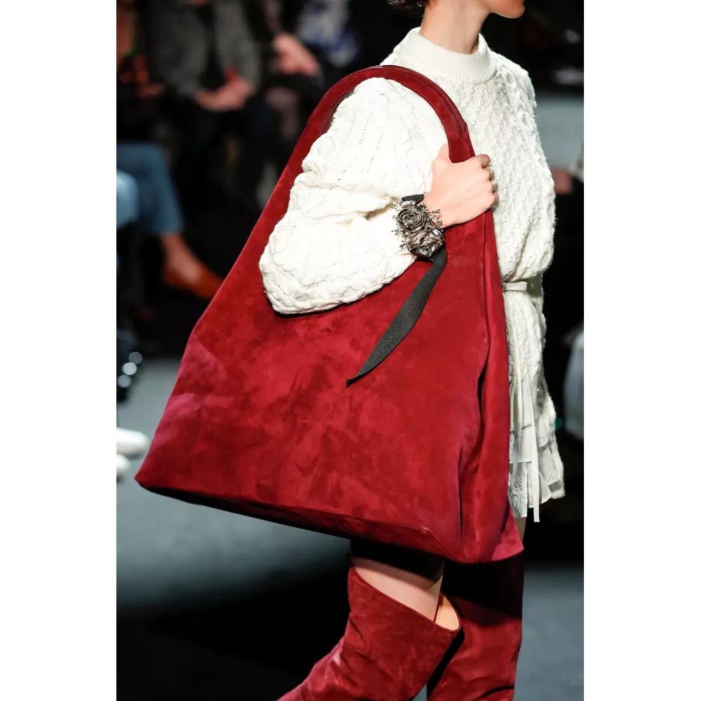 Oversized tote