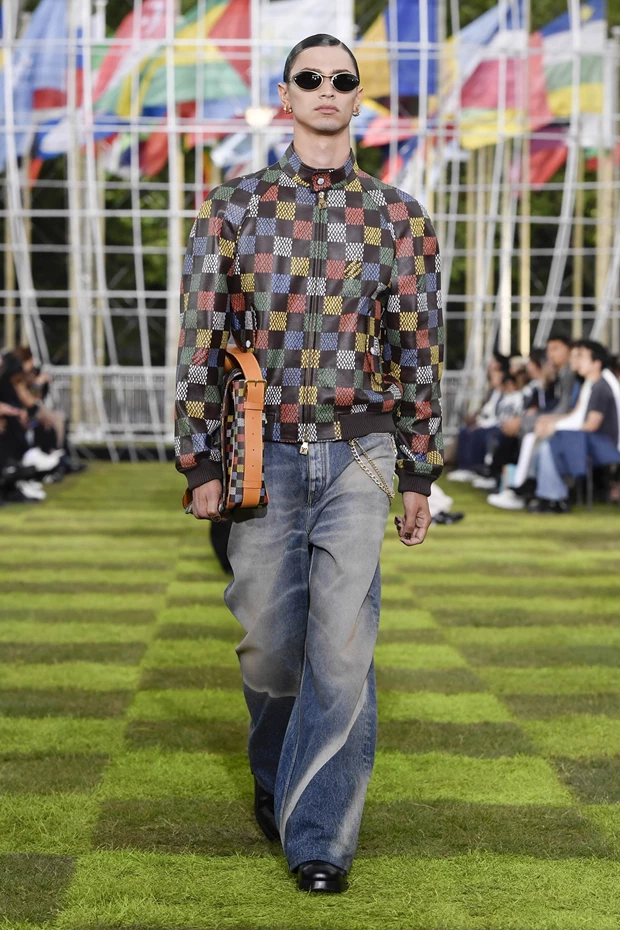 Louis Vuitton menswear SS25
