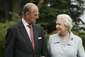 Βασίλισσα Καμίλα | Πώς αντιμετωπίζει τη φοβία της για τα αεροπλάνα