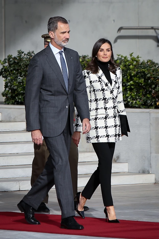 Η βασίλισσα Letizia φόρεσε το πιο όμορφο σακάκι της σεζόν