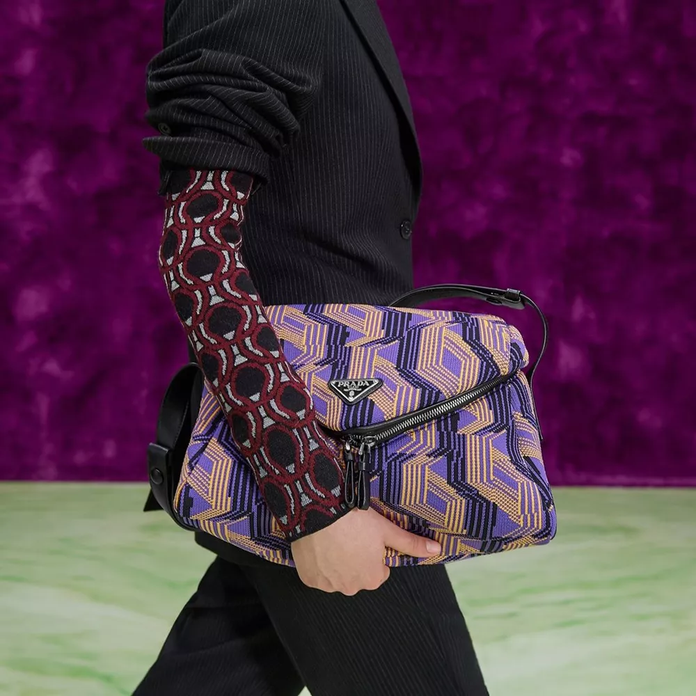Graphic Prints