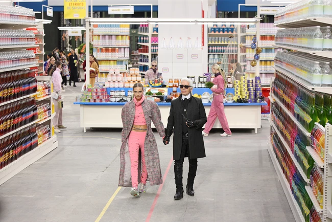 Chanel Shopping Center