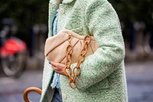 Style Icon Approved | Τα χρώματα νυχιών που επιλέγουν οι πιο κομψές γυναίκες άνω των 50