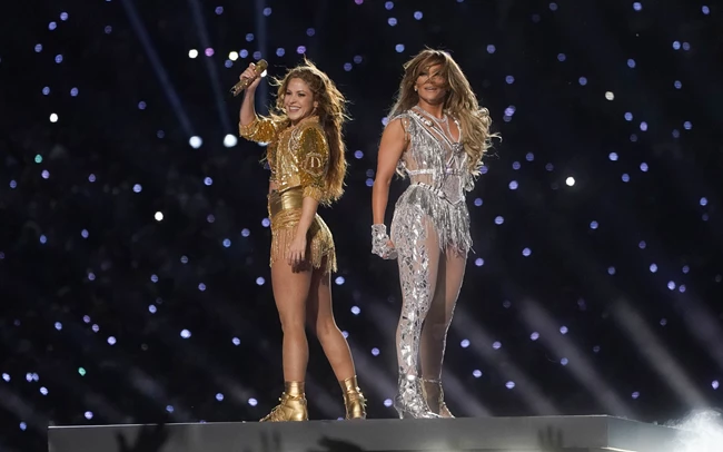 Η εμφάνιση της Jennifer Lopez στο Super Bowl είναι η απάντηση στον αποκλεισμό της από τα Όσκαρ