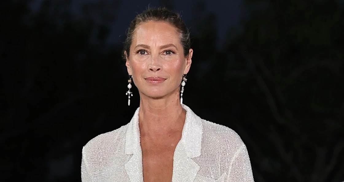 Κάνει θραύση στο TikTok! H φυσική ουσία που επιβραδύνει την κυτταρική γήρανση